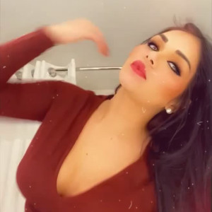 alexa_castano #4183530