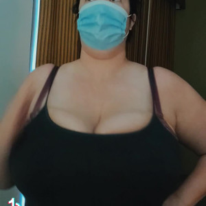 Video by bustybigbootyjudy published on June 27,2023 08:35:00 - BestThots