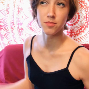Video by aliceoncam published on March 2,2023 06:42:00 - BestThots