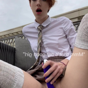 Video by aliceoncam published on March 11,2023 15:05:00 - BestThots