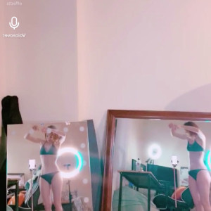 Video by aliceoncam published on April 5,2023 11:41:00 - BestThots