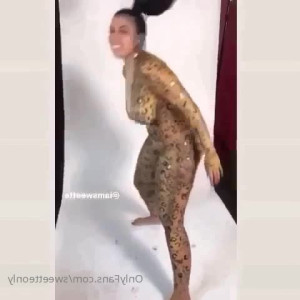Video by sweetteonly published on August 3,2023 07:52:00 - BestThots
