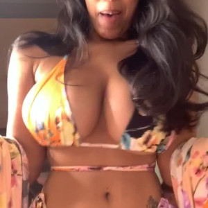 Video by sweetteonly published on July 14,2023 00:25:00 - BestThots