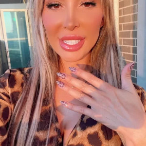 Video by farrahabraham published on August 20,2023 04:47:17 - BestThots