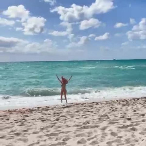 Video by farrahabraham published on May 6,2023 10:29:00 - BestThots