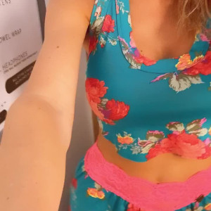 Video by farrahabraham published on April 8,2023 17:10:00 - BestThots