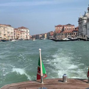 Video by farrahabraham published on May 19,2023 03:47:00 - BestThots