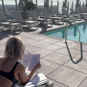 Video by farrahabraham published on March 17,2023 00:10:00 - BestThots