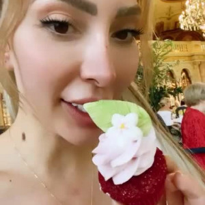 Video by farrahabraham published on August 3,2023 20:23:00 - BestThots