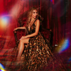 Video by farrahabraham published on January 12,2024 19:08:50 - BestThots