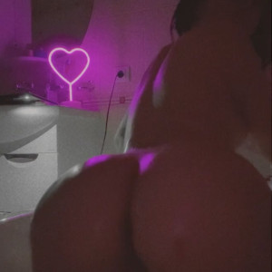 Video by babykush published on May 20,2023 03:25:00 - BestThots