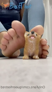 Video by queenfeetred published on January 16,2025 21:00:38 - BestThots