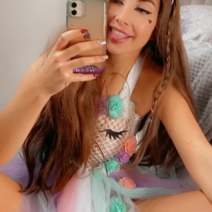 Video by pennypetite published on July 8,2023 16:32:00 - BestThots