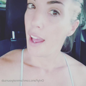 Video by iamnotyoursub published on April 21,2023 13:59:00 - BestThots