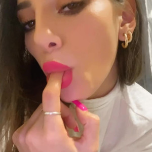 ash.ley.rose #3422639