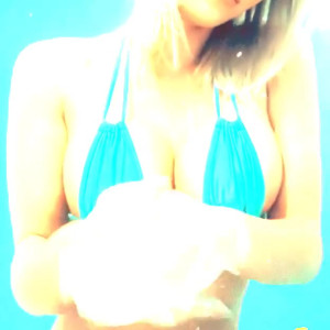 Video by kay_dee_marie published on June 29,2023 01:21:00 - BestThots