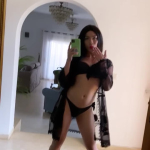 Video by lilyuw88 published on April 14,2023 07:05:00 - BestThots