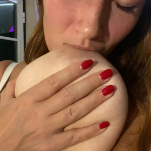 Video by miss_anastasia published on August 26,2023 00:48:00 - BestThots