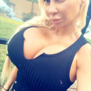 Video by plasticbarbie2000 published on August 20,2023 09:24:45 - BestThots