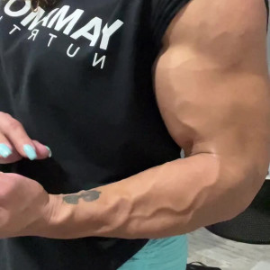 Video by amymuscle published on August 20,2023 09:39:39 - BestThots