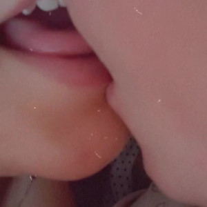 aliceislesbian #4858651