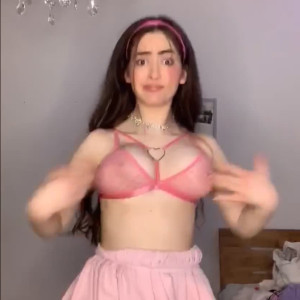 Video by elisa_aline published on April 17,2023 17:23:00 - BestThots