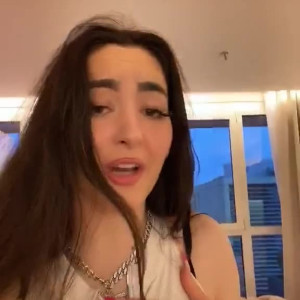 Video by elisa_aline published on March 4,2023 04:09:00 - BestThots