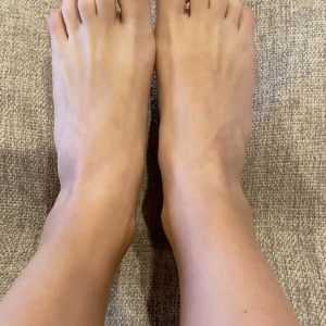 myposedtoes #3429939
