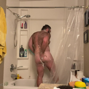 Video by huzzbearz published on April 20,2023 01:19:00 - BestThots