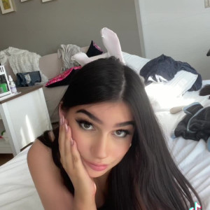 Video by mayasnaked published on August 20,2023 13:41:09 - BestThots