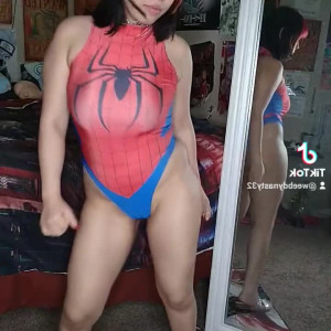 Video by weebempresskittenlee published on May 4,2023 21:54:00 - BestThots