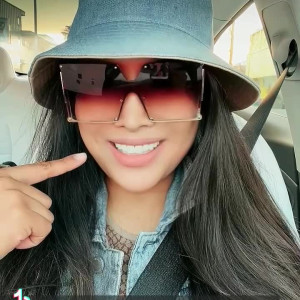 Video by jiaoyingsummers published on June 30,2023 18:28:00 - BestThots
