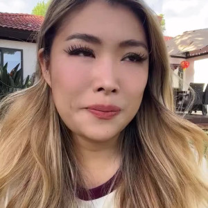 Video by jiaoyingsummers published on May 6,2023 12:29:00 - BestThots