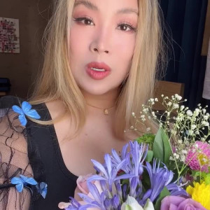 Video by jiaoyingsummers published on June 6,2023 02:12:00 - BestThots