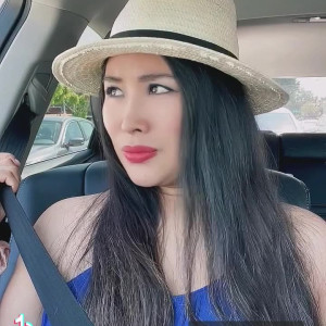 Video by jiaoyingsummers published on March 20,2023 08:47:00 - BestThots
