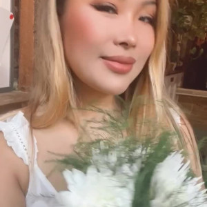 Video by jiaoyingsummers published on May 3,2023 05:02:00 - BestThots