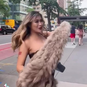 Video by jiaoyingsummers published on June 7,2023 00:24:00 - BestThots