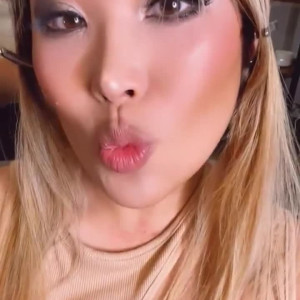 Video by jiaoyingsummers published on April 7,2023 11:45:00 - BestThots