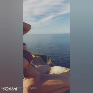 Video by jessicalazarox published on March 12,2023 08:47:00 - BestThots