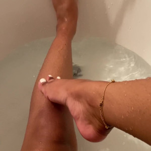 Video by violletroses published on March 20,2023 13:43:00 - BestThots