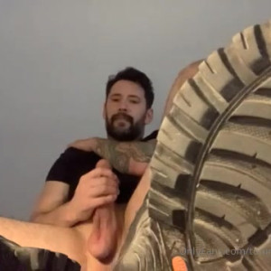 Video by tommypistol published on August 15,2023 23:26:33 - BestThots