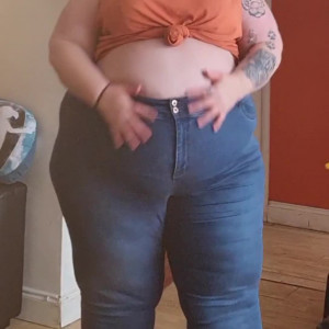 Video by abigailbarrybbw published on November 20,2023 16:31:51 - BestThots