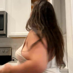 Video by nadyabbw published on May 18,2023 09:08:00 - BestThots