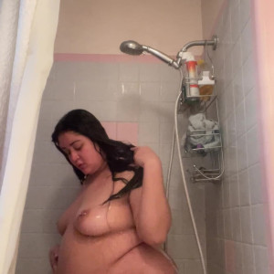 Video by nadyabbw published on June 8,2023 12:27:00 - BestThots
