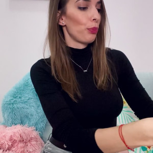 Video by sweet_bunnyxxx published on April 21,2023 11:46:00 - BestThots