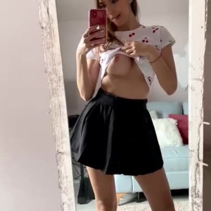 Video by sweet_bunnyxxx published on August 7,2023 06:51:00 - BestThots