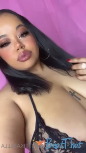 Video by kittikarella published on January 21,2025 23:01:37 - BestThots