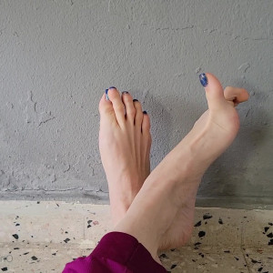 Video by gabbiefeet published on June 4,2023 09:43:00 - BestThots