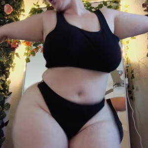 Video by qtsnacksquad published on July 21,2023 15:30:00 - BestThots