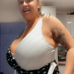 leannecrow #5575192